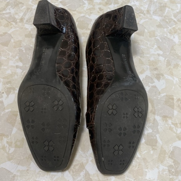 Naturalizer Fulton Pump Patent Leather Dark Brown 8.5 - Picture 6 of 6